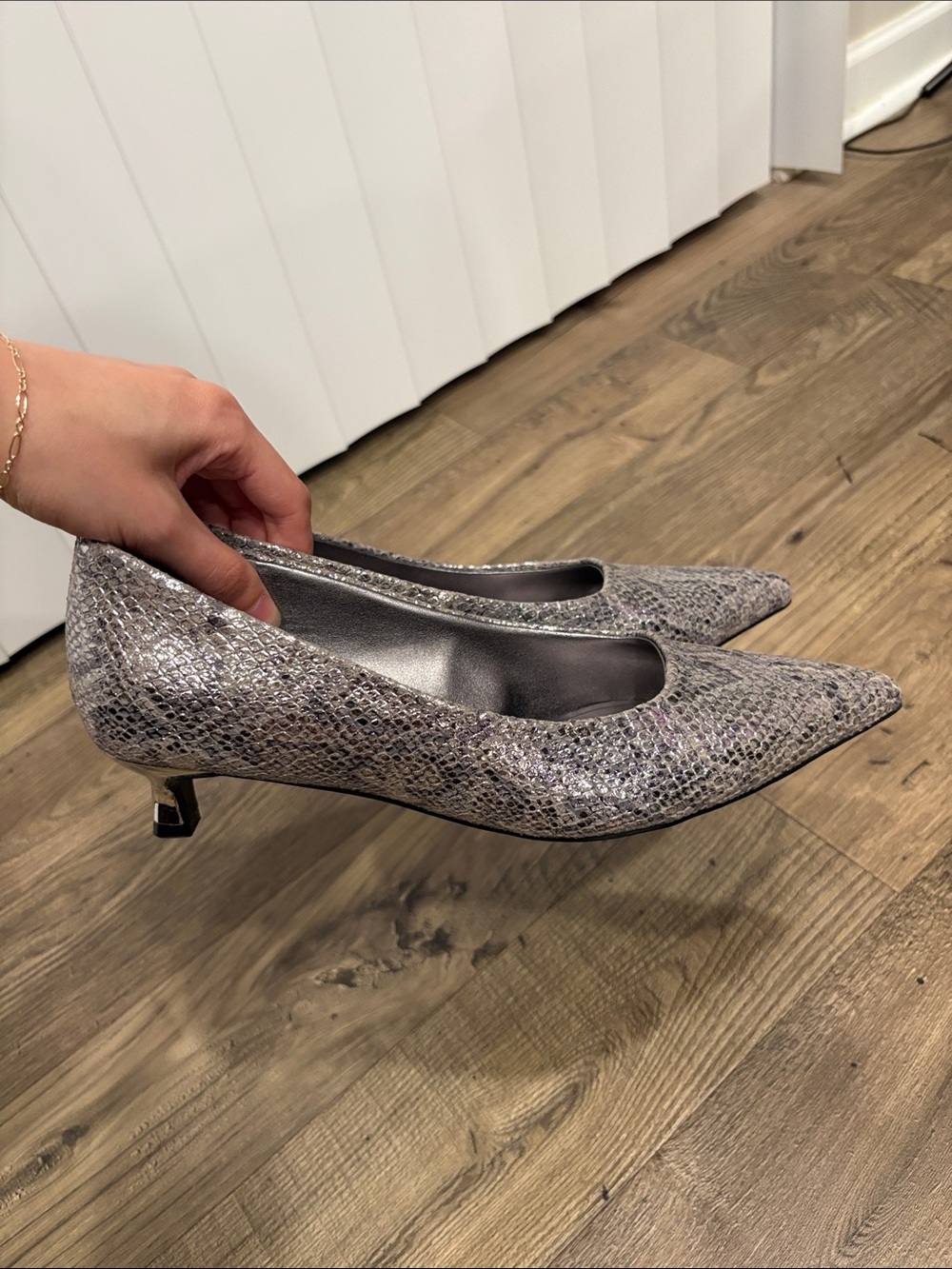 Naturalizer Women’s Natalia Kitten Heel Pumps Silver, Size 9